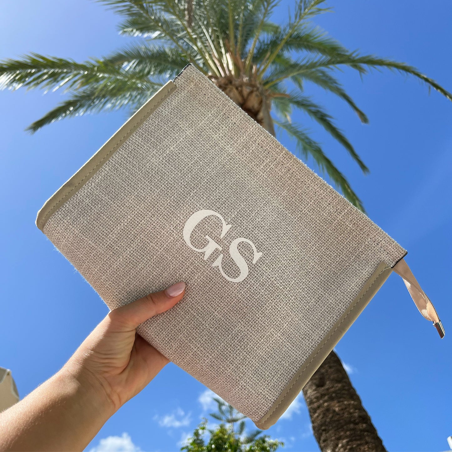 The Avenue Clutch Bag - Cream