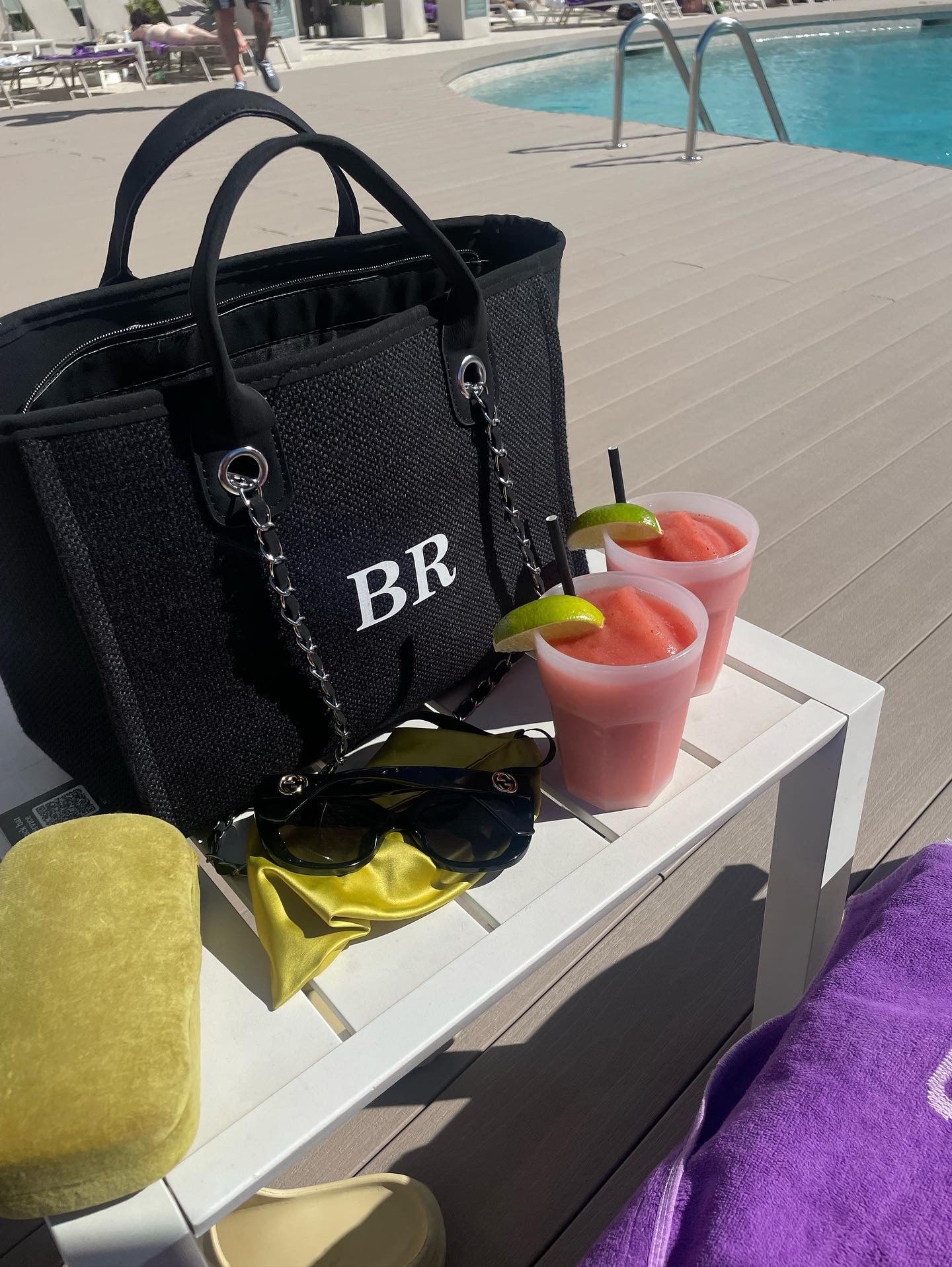 The Avenue Tote Bag - Black