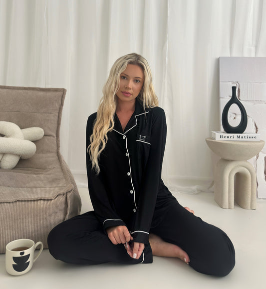 The Signature Set - Black Pyjamas (Long)