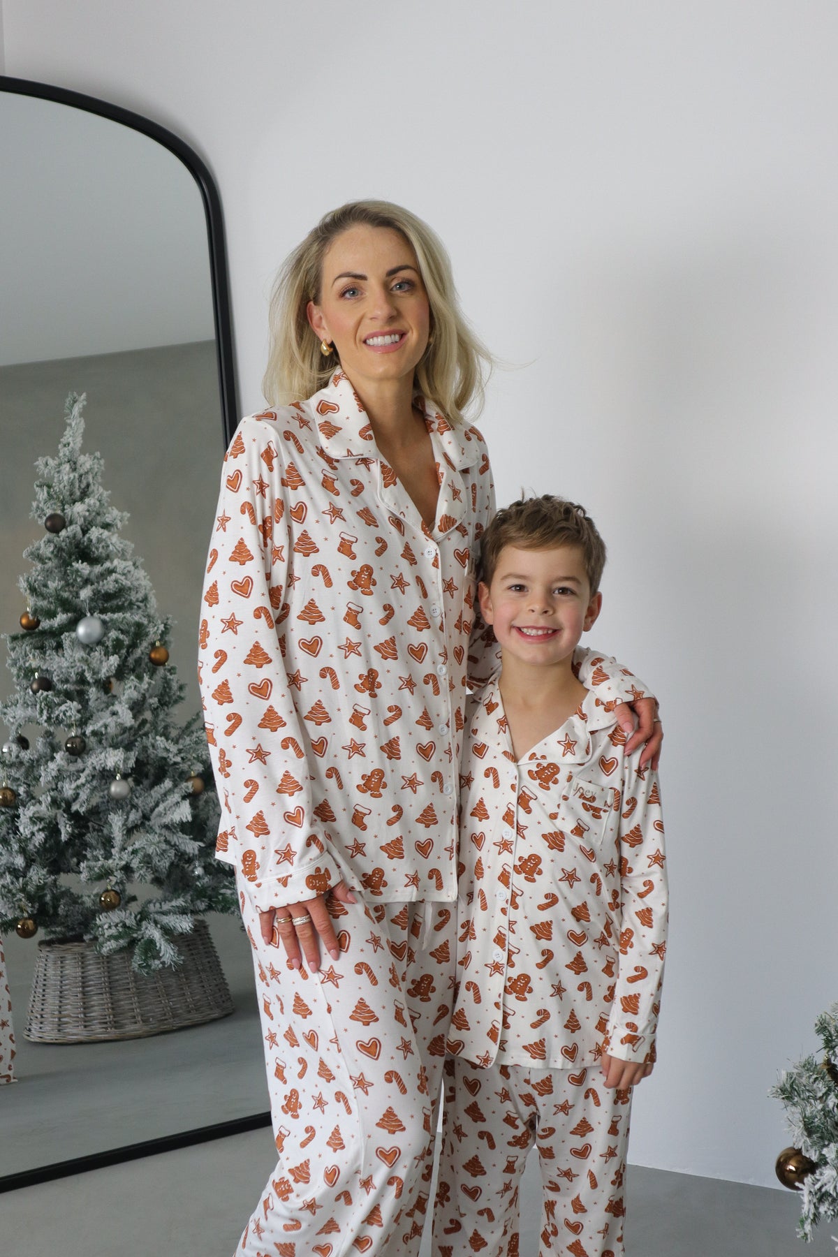 Little Avenue - The Gingerbread Print Pyjama Set